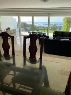 Villa pied dans l'eau skhirat